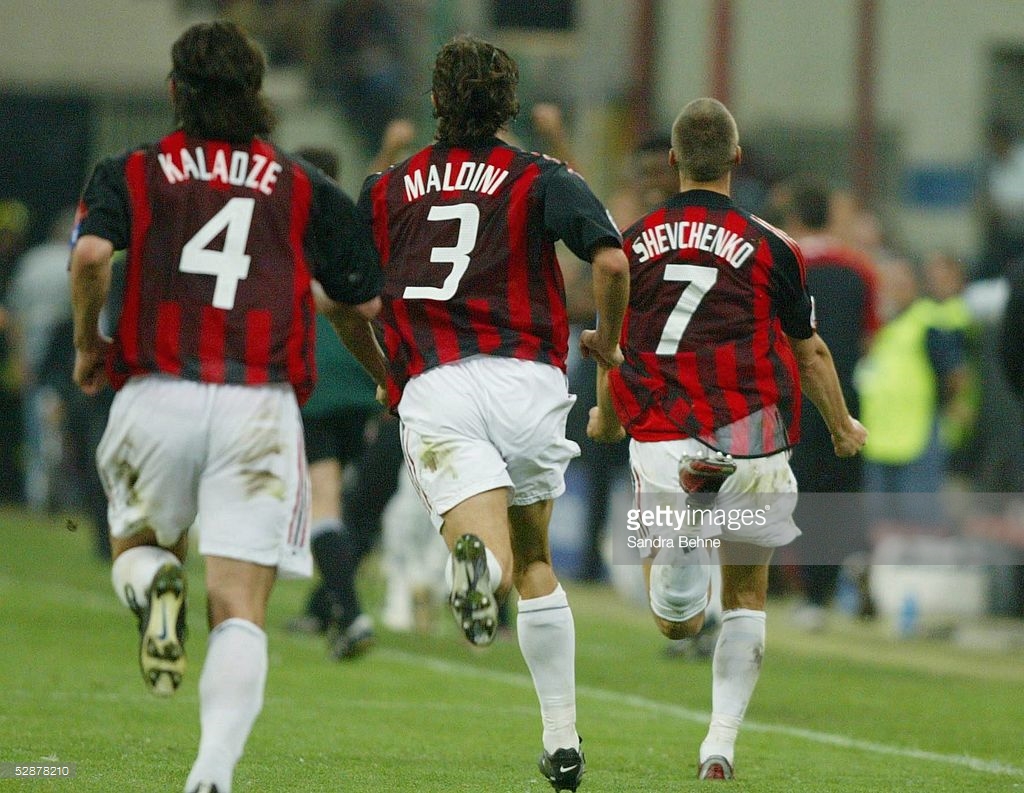 Paolo Maldini congratulates Kakha Kaladze on victory in Mayoral elections geotv.ge